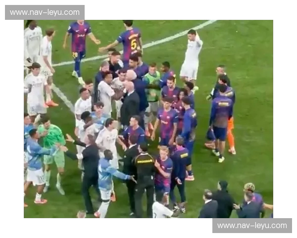 红蓝荣耀,巅峰对决:巴萨vs科尔多瓦,一场足球史诗的深情回响 红蓝荣耀,巅峰对决:巴萨vs科尔多瓦,一场足球史诗的深情回响